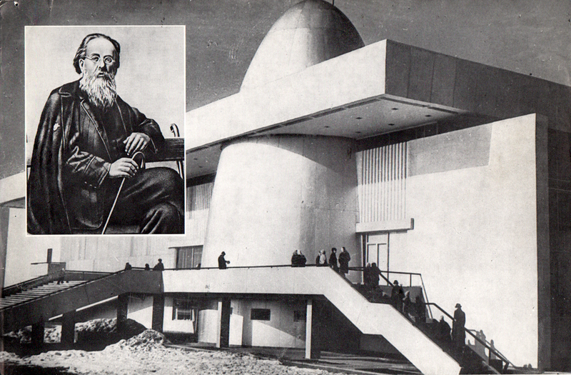 Illustration for article titled Rare Photos Of The Soviet Space Program From Gagarin To Intercosmos